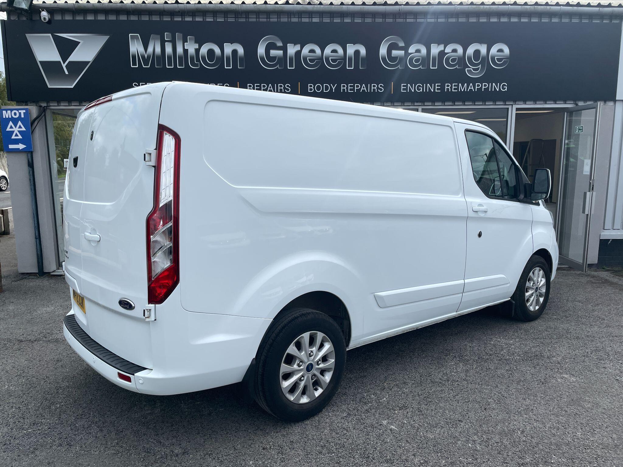 Ford Transit Custom - image 7